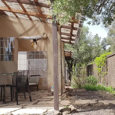 Gate Away B&B Units - המקום באל רום Exterior photo
