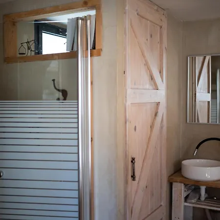 Gate Away B&B Units - המקום באל רום Exterior photo